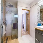 Dalmatinka - 20m From The Villa *